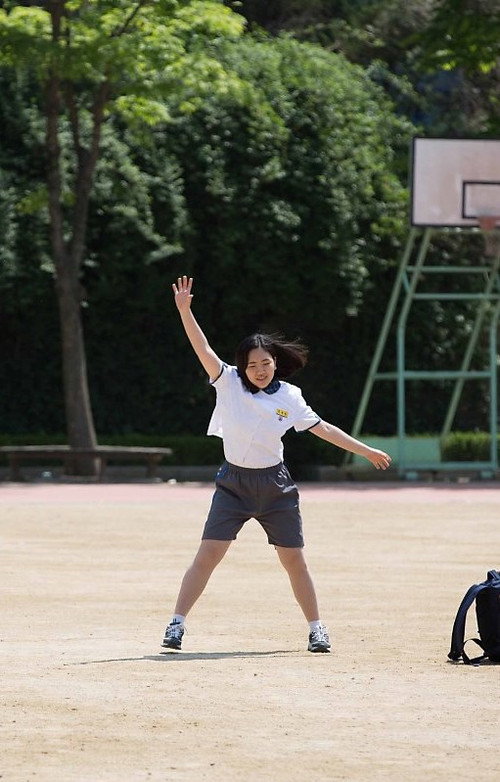 옆 구르기 포스터
